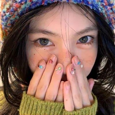 成年人的谎言生活